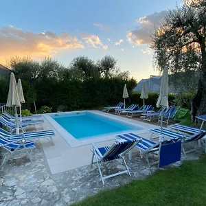Apartment Gaia Con Piscina Seeblick, Malcesine